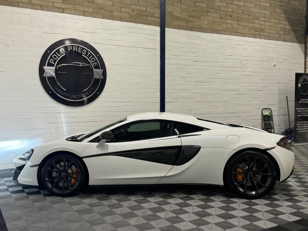 USED 2020 70 MCLAREN 540C 3.8T V8 SSG Euro 6 (s/s) 2dr CARBON|STEALTH|COLOUR COMBO