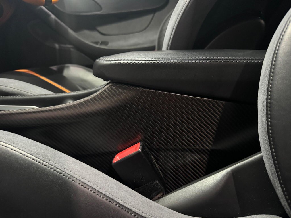 USED 2020 70 MCLAREN 540C 3.8T V8 SSG Euro 6 (s/s) 2dr CARBON|STEALTH|COLOUR COMBO