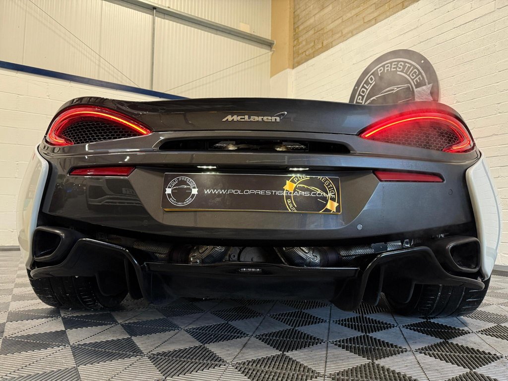 USED 2020 70 MCLAREN 540C 3.8T V8 SSG Euro 6 (s/s) 2dr CARBON|STEALTH|COLOUR COMBO