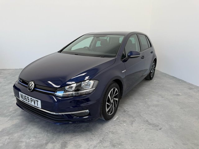 View our VOLKSWAGEN GOLF