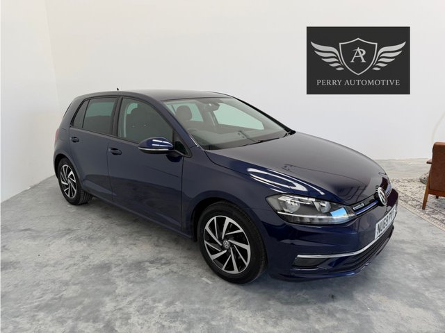View our VOLKSWAGEN GOLF