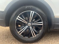 USED 2018 18 VOLKSWAGEN TIGUAN 1.4 TSI SE SUV 5dr Petrol Manual Euro 6 (s/s) (125 ps) 