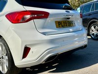 USED 2019 19 FORD FOCUS 1.0T EcoBoost Vignale Hatchback 5dr Petrol Auto Euro 6 (s/s) (125 ps) 2 OWNER FULL MAIN DEALER HISTORY