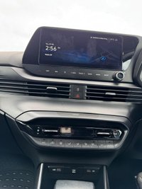 USED 2023 72 HYUNDAI BAYON 1.0 T-GDi MHEV Premium SUV 5dr Petrol Hybrid DCT Euro 6 (s/s) (100 ps) 