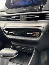 USED 2023 72 HYUNDAI BAYON 1.0 T-GDi MHEV Premium SUV 5dr Petrol Hybrid DCT Euro 6 (s/s) (100 ps) 