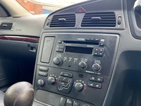USED 2004 04 VOLVO S60 2.4 D5 SE Saloon 4dr Diesel Manual (171 g/km, 163 bhp) 