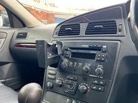 USED 2004 04 VOLVO S60 2.4 D5 SE Saloon 4dr Diesel Manual (171 g/km, 163 bhp) 