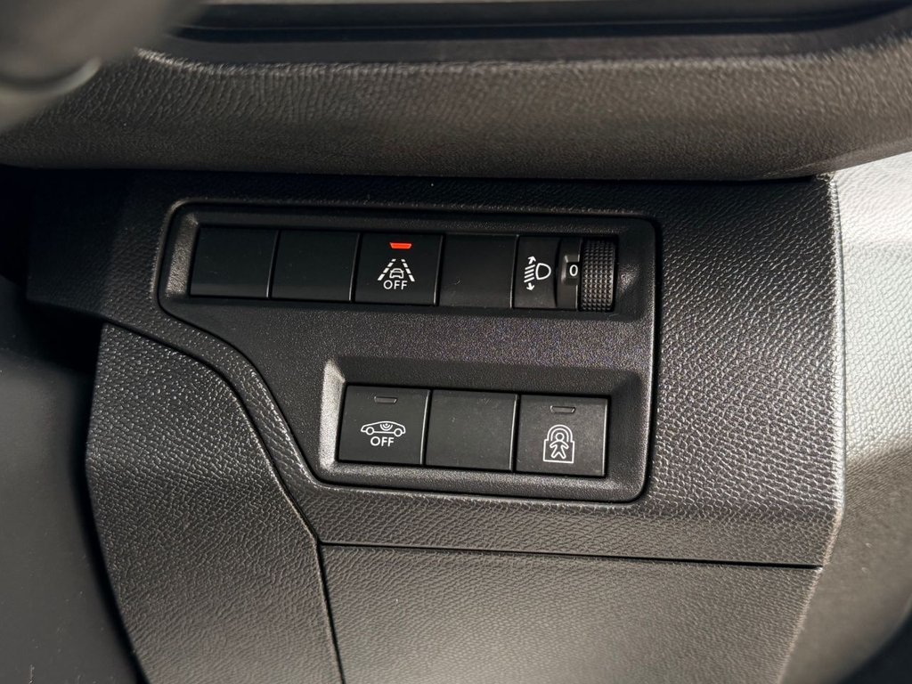 USED 2021 21 PEUGEOT 5008 1.2 PureTech Allure Premium SUV 5dr Petrol Manual Euro 6 (s/s) (130 ps) 1 Owner|5 Services|Camera|SatNav|7 Seats|Apple CarPlay/Android Auto|