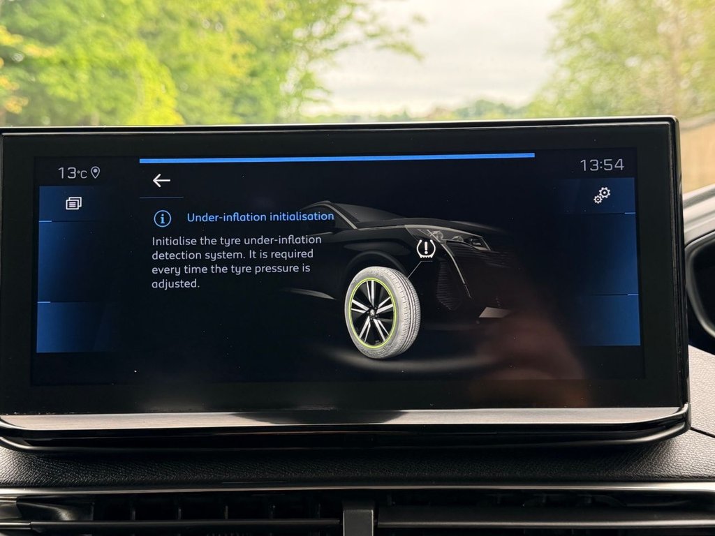 USED 2021 21 PEUGEOT 5008 1.2 PureTech Allure Premium SUV 5dr Petrol Manual Euro 6 (s/s) (130 ps) 1 Owner|5 Services|Camera|SatNav|7 Seats|Apple CarPlay/Android Auto|