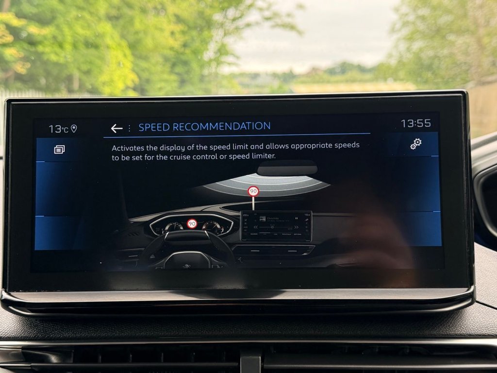 USED 2021 21 PEUGEOT 5008 1.2 PureTech Allure Premium SUV 5dr Petrol Manual Euro 6 (s/s) (130 ps) 1 Owner|5 Services|Camera|SatNav|7 Seats|Apple CarPlay/Android Auto|