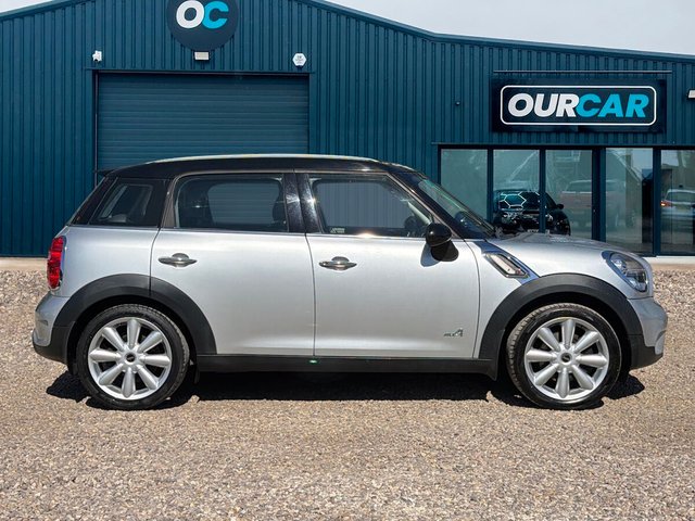 View our MINI COUNTRYMAN