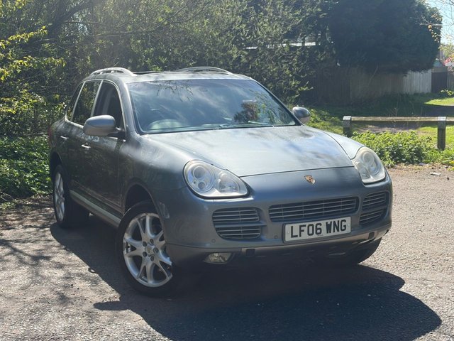 View our PORSCHE CAYENNE