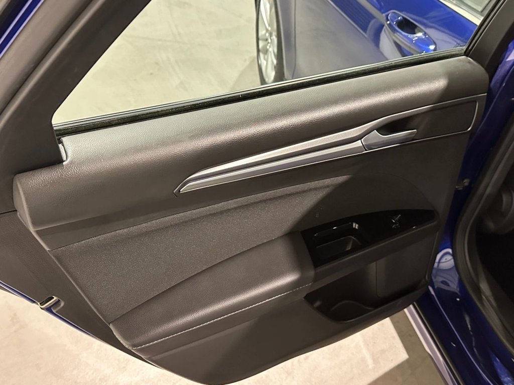 USED 2015 65 FORD MONDEO 2.0 TDCi Titanium Hatchback 5dr Diesel Manual Euro 6 (s/s) (150 ps) 