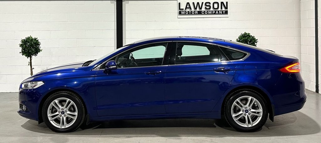 USED 2015 65 FORD MONDEO 2.0 TDCi Titanium Hatchback 5dr Diesel Manual Euro 6 (s/s) (150 ps) 