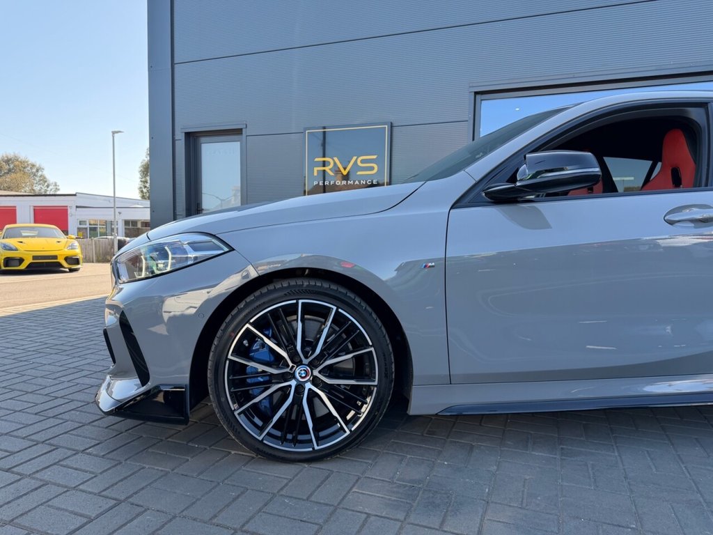 USED 2023 72 BMW 1 SERIES 2.0 M135i Hatchback 5dr Petrol Auto xDrive Euro 6 (s/s) (306 ps) HEAD UP DISPLAY