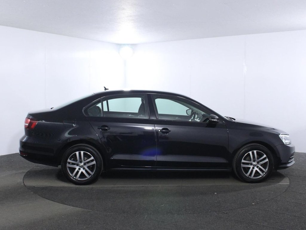 USED 2017 17 VOLKSWAGEN JETTA 1.4 TSI SE Saloon 4dr Petrol Manual Euro 6 (s/s) (125 ps) 