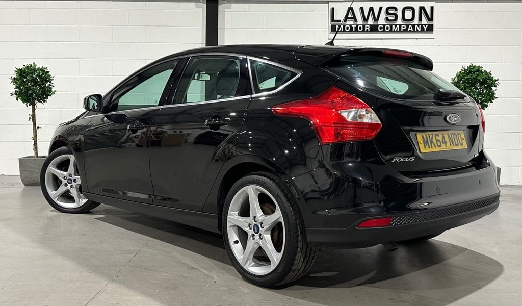 USED 2014 64 FORD FOCUS 1.0T EcoBoost Titanium Navigator Hatchback 5dr Petrol Manual Euro 5 (s/s) (125 ps) 