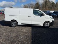USED 2022 72 VAUXHALL VIVARO 1.5 Turbo D 2900 Dynamic Panel Van 6dr Diesel Manual L2 H1 Euro 6 (s/s) (100 ps) 
