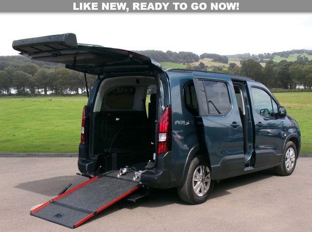 View our Peugeot Rifter range