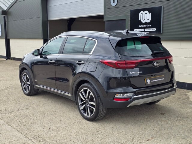 View our KIA SPORTAGE