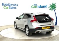 USED 2018 18 VOLVO V40 CROSS COUNTRY 2.0 D3 Pro Hatchback 5dr Diesel Auto Euro 6 (s/s) (150 ps) Full Service History 62,000 Miles, SATNAV, Park Assist with Camera, Bluetooth, Cruise Control & Speed Limiter, Winter Pack Incl Heated Leather Seats