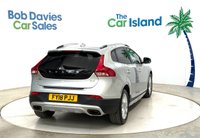 USED 2018 18 VOLVO V40 CROSS COUNTRY 2.0 D3 Pro Hatchback 5dr Diesel Auto Euro 6 (s/s) (150 ps) Full Service History 62,000 Miles, SATNAV, Park Assist with Camera, Bluetooth, Cruise Control & Speed Limiter, Winter Pack Incl Heated Leather Seats