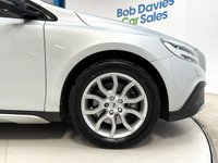 USED 2018 18 VOLVO V40 CROSS COUNTRY 2.0 D3 Pro Hatchback 5dr Diesel Auto Euro 6 (s/s) (150 ps) Full Service History 62,000 Miles, SATNAV, Park Assist with Camera, Bluetooth, Cruise Control & Speed Limiter, Winter Pack Incl Heated Leather Seats