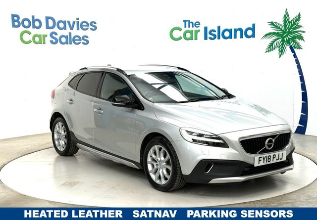 View our VOLVO V40 CROSS COUNTRY