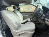 USED 2007 56 RENAULT CLIO 1.2 16v Expression Hatchback 3dr Petrol Manual (139 g/km, 75 bhp) 