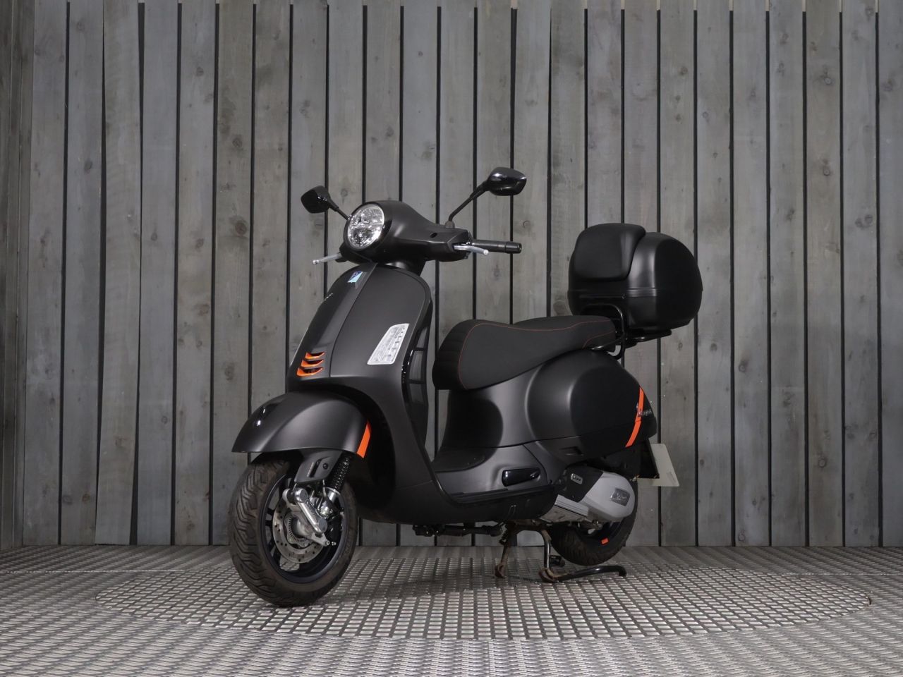 PIAGGIO Vespa GTS 125