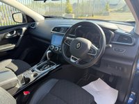 USED 2019 RENAULT KADJAR 1.3 TCe Iconic SUV 5dr Petrol EDC Euro 6 (s/s) (140 ps) 