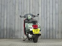 USED 2018 Y PIAGGIO VESPA SEI GIORNI  