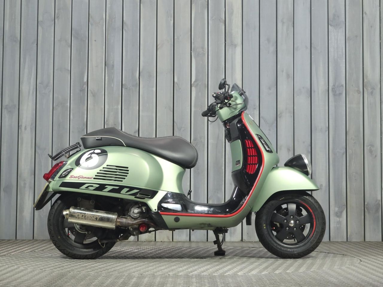 PIAGGIO VESPA SEI GIORNI