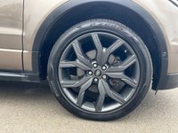 USED 2017 67 LAND ROVER RANGE ROVER EVOQUE 2.0 TD4 Autobiography SUV 5dr Diesel Auto 4WD Euro 6 (s/s) (180 ps) A TRULY STUNNING ADDITION TO OUR FORECOURT FINISHED IN STUNNING METALLIC BRONZE PAINT+4 WHEEL DRIVE+SERVICE HISTORY+DIESEL+AUTOMATIC+ULEZ COMPLIANT+PRIVACY GLASS+FULL LEATHER INTERIOR+FULL PANORAMIC GLASS ROOF+PARK ASSIST+CLIMATE CONTROL+20 INCH ALLOY WHEELS+COST NEW &pound;51015 MAKING THIS USED VEHICLE OUTSTANDING VALUE AT OUR LOW PRICE+1 FULL YEARS MOT PRIOR TO COLLECTION+CALL NOW FOR MORE INFORMATION AND TO SECURE A VIEWING+NOT TO BE MISSED!!!!!!!!!!!!!!!!!!!!!!!!!!!!