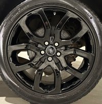 USED 2018 67 LAND ROVER RANGE ROVER EVOQUE 2.0 TD4 HSE Dynamic SUV 5dr Diesel Auto 4WD Euro 6 (s/s) (180 ps) 