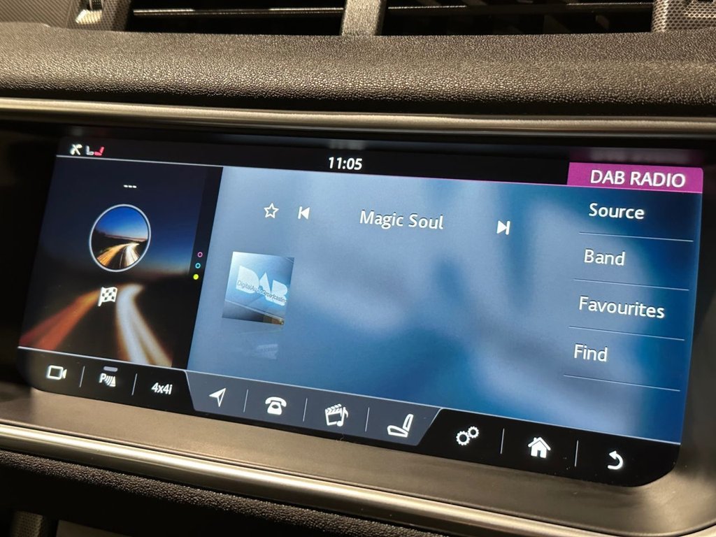 USED 2018 67 LAND ROVER RANGE ROVER EVOQUE 2.0 TD4 HSE Dynamic SUV 5dr Diesel Auto 4WD Euro 6 (s/s) (180 ps) 