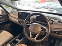 USED 2021 21 VOLKSWAGEN ID.3 Pro Performance 58kWh Life Hatchback 5dr Electric Auto (204 ps)+1 FORMER KEEPER+HISTORY+MEDIA+PRIVACY+PARK CONTROL+DIGITAL DASH+AUTOLIGHTS+CLIMATE+HEATED SEATS+BLUETOOTH+NAV+DAB+USB+AUX+CRUISE 2 KEYS+1 FORMER KEEPER+MEDIA+PRIVACY+PARK CONTROL+DIGITAL DASH+AUTOLIGHTS+CLIMATE+HEATED SEATS+BLUETOOTH+NAV+DAB+USB+AUX+CRUISE+HPI CLEAR