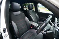 USED 2022 72 MERCEDES-BENZ EQB EQB 350 66.5kWh AMG Line (Premium) SUV 5dr Electric Auto 4MATIC (292 ps) POLAR WHITE PAINTWORK + TWIN SUNROOF + APPLE CARPLAY + REAR CAMERA