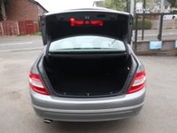 USED 2009 59 MERCEDES-BENZ C-CLASS 2.1 C220 CDI BlueEfficiency Elegance Saloon 4dr Diesel Auto Euro 5 (170 ps) * AUTOMATIC + LOW MILES *