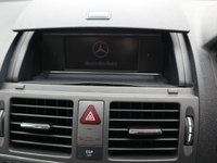 USED 2009 59 MERCEDES-BENZ C-CLASS 2.1 C220 CDI BlueEfficiency Elegance Saloon 4dr Diesel Auto Euro 5 (170 ps) * AUTOMATIC + LOW MILES *