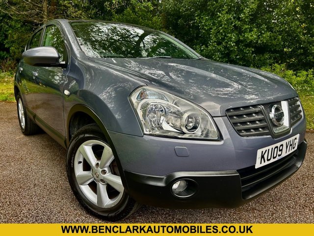 View our NISSAN QASHQAI