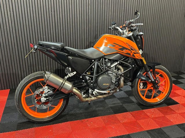 View our KTM 690 DUKE