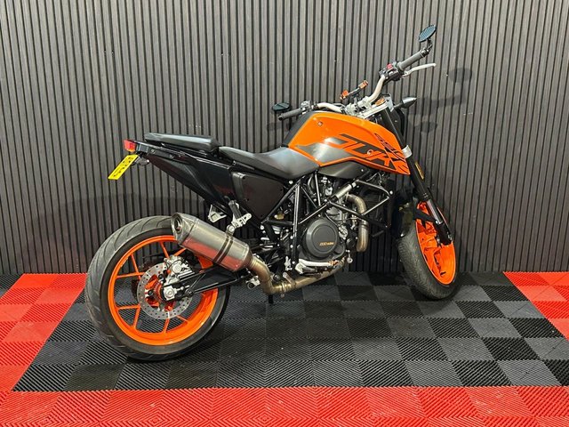 View our KTM 690 DUKE