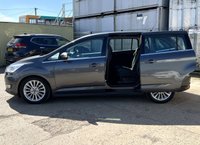 USED 2017 17 FORD GRAND C-MAX 2.0 TDCi Titanium MPV 5dr Diesel Manual Euro 6 (s/s) (150 ps) - FSH - APPLE CAR PLAY - SAT NAV - BLUETOOTH - P/SENSORS - CRUISE - 2 OWNERS - 7 SEATS