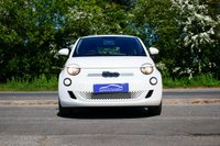 USED 2022 22 FIAT 500E 42kWh Icon Hatchback 3dr Electric Auto (118 ps) ICE WHITE PAINTWORK + ANDROID AUTO + VIRTUAL COCKPIT