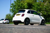 USED 2022 22 FIAT 500E 42kWh Icon Hatchback 3dr Electric Auto (118 ps) ICE WHITE PAINTWORK + ANDROID AUTO + VIRTUAL COCKPIT