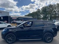 USED 2019 68 LAND ROVER DISCOVERY SPORT 2.0 TD4 Landmark SUV 5dr Diesel Auto 4WD Euro 6 (s/s) (180 ps) AN ABSOLUTE STUNNER, JUST IN THE DOOR AND FINISHED IN INCREDIBLY POPULAR BLACK PAINT+JUST 1 FORMER KEEPER+SERVICE HISTORY+4 WHEEL DRIVE+7 SEATER+DIESEL+AUTOMATIC+PRIVACY GLASS+LANE KEEP ASSIST+DRIVER CONDITION MONITOR+SIDE STEPS+FULL, TAURUS GRAINED, LEATHER INTERIOR+FULL PANORAMIC GLASS ROOF+SATELLITE NAVIGATION+PARK ASSIST+CLIMATE CONTROL+19 INCH ALLOY WHEELS+CALL NOW FOR MORE INFORMATION AND TO ARRANGE A VIEWING+ABSOLUTELY NOT TO BE MISSED+READY TO DRIVE AWAY TODAY!!!!!!!!!!!!!!!!!!!!!!!!!!!!