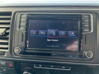 USED 2019 19 VOLKSWAGEN TRANSPORTER 2.0 BiTDI T32 BlueMotion Tech Highline Kombi Double Cab 5dr Diesel DSG FWD SWB Euro 6 (s/s) (204 ps) 