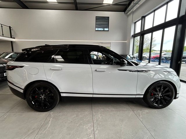 View our LAND ROVER RANGE ROVER VELAR