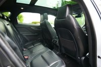 USED 2020 70 JAGUAR F-PACE 2.0 P250i Chequered Flag SUV 5dr Petrol Auto AWD Euro 6 (s/s) (250 ps) GLACIER WHITE METALLIC PAINTWORK + SUNROOF + WINTER PACK + BLACK PACK